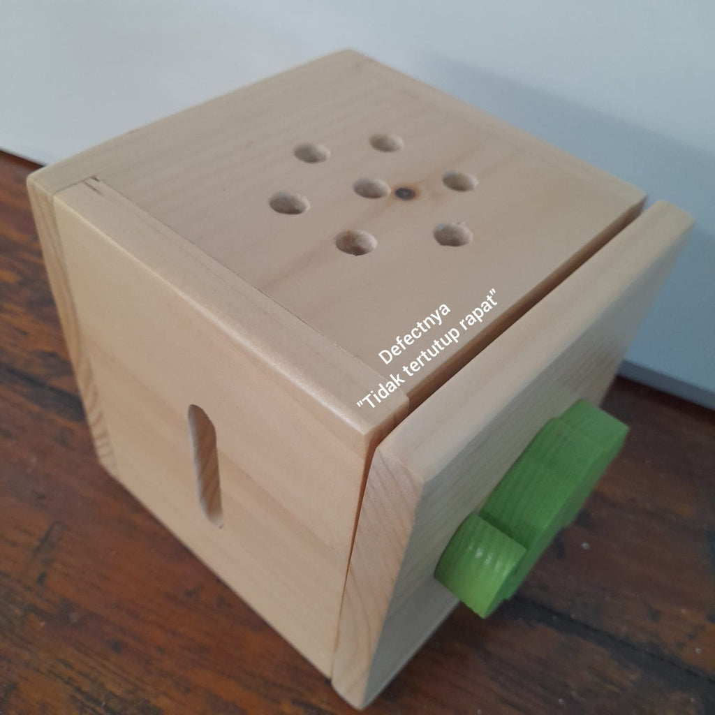 Mainan Montessori Busy Box Wooden Toys Fine Motor Play Mainan Sensory