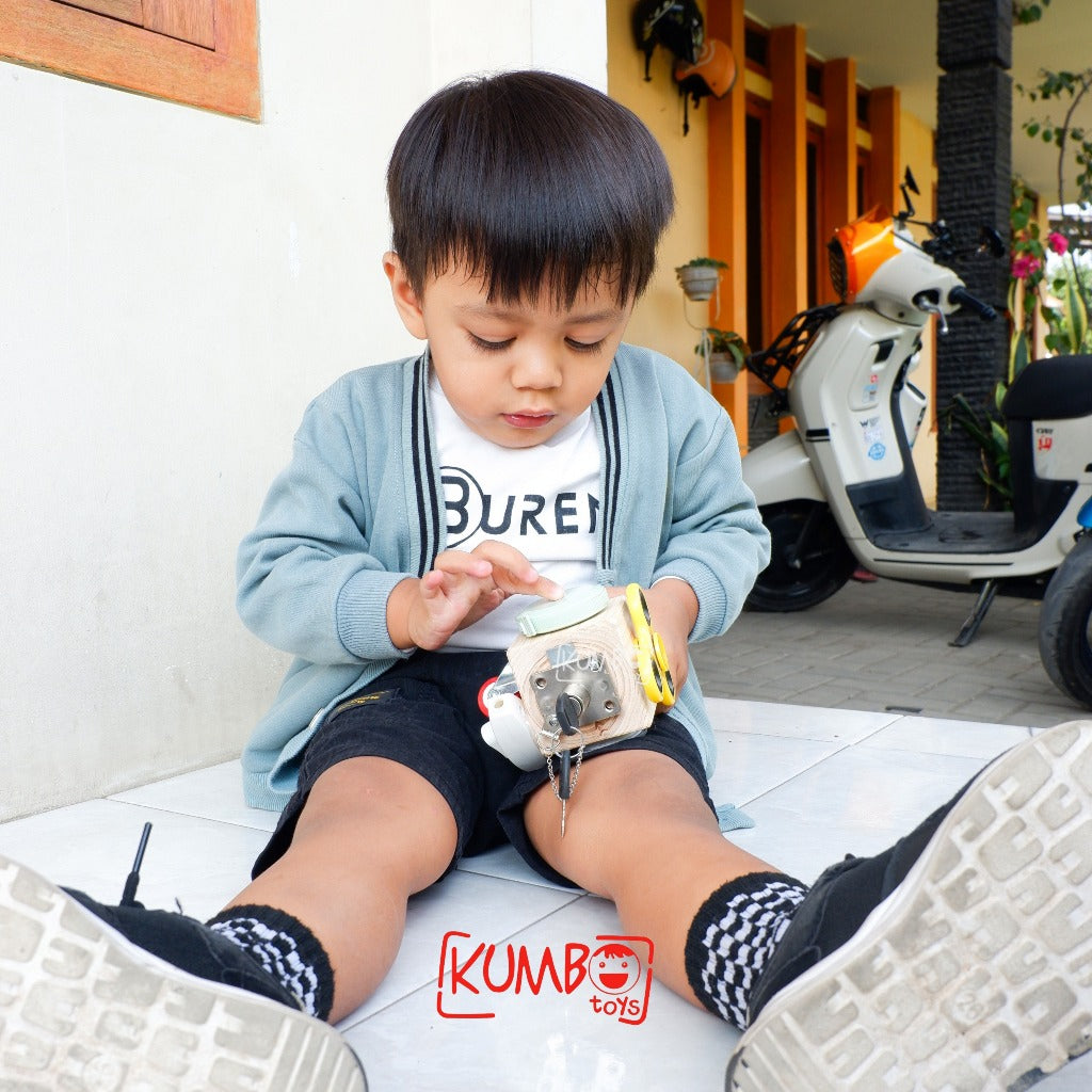 Busy Cube Montessori Play Mainan Edukasi Kubus Kayu